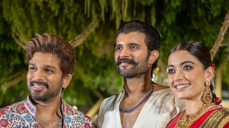 रश्मिका-विजय के रिसेप्शन पर हो गई हाथापायी, इस शख्स को उठाकर बाहर ले कर गए बाउंसर- देखें वीडियो