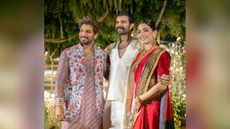 'Pushpa' Meets 'Srivalli' At Her Wedding Reception With Vijay Deverakonda
