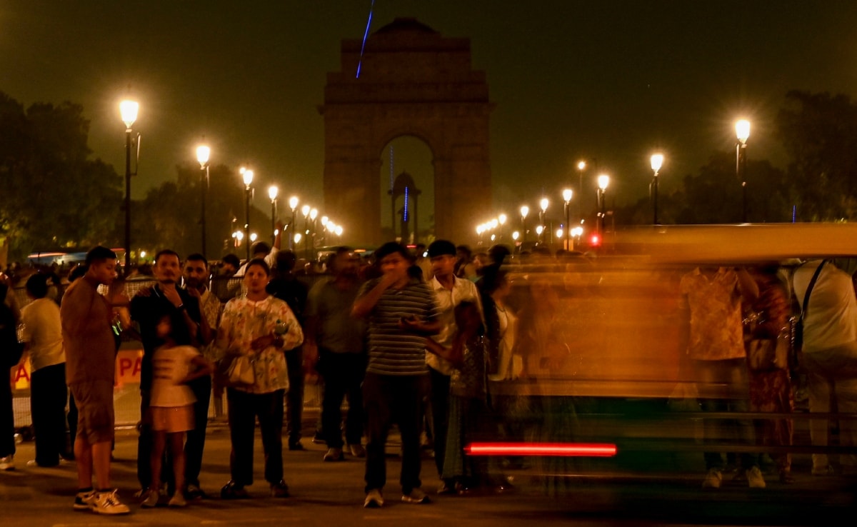युद्ध के बीच बेमानी है  'अर्थ ऑवर', युद्ध से पर्यावरण को होने वाले नुकसान को जानकर हिल जाएंगे आप 