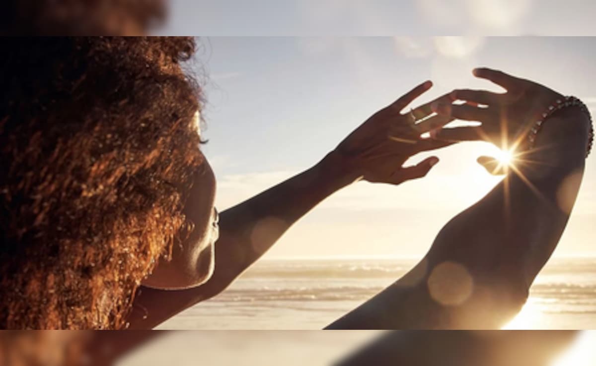 हीटवेव में खुद को कैसे रखें ठंडा? जानें एक्सपर्ट के आसान टिप्स