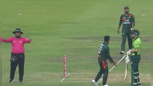 PAK vs BAN: मित्र व्हायला निघाला होता सलमान, बांगलादेशी कॅप्टननं केला विश्वासघात, विचित्र झाला आऊट, VIDEO