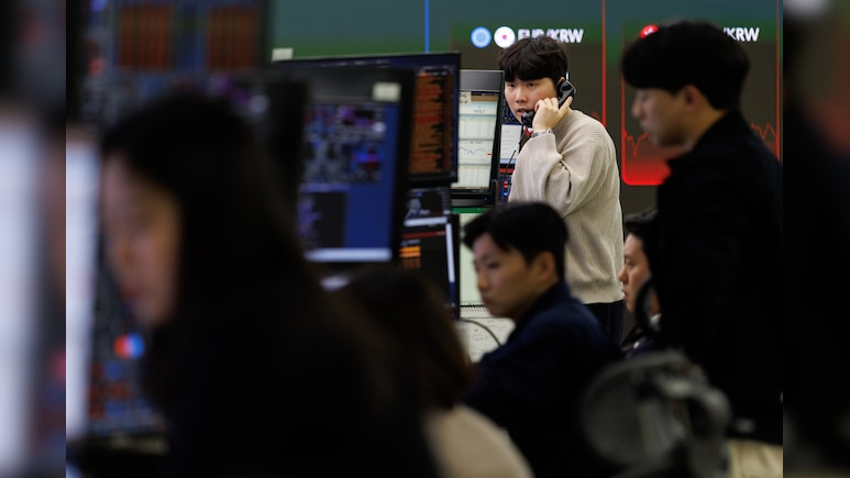 South Korea Leads Asian Shares Higher, Gold Gains: Markets Wrap