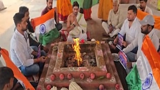 टी20 विश्व कप फाइनल LIVE: महेंद्र सिंह धोनी मैच देखने पहुंचे अहमदाबाद, देखें पहली झलक