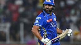 IPL 2026: रोहित शर्मा केवळ फलंदाजीपुरता मैदानात दिसणार? MI च्या मुख्य प्रशिक्षकांनी काय म्हटलं?