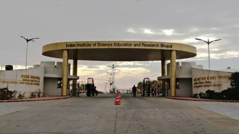 शोध, प्रयोग और नई खोज करनी है? IAT 2026 के लिए करें आवेदन, 7 जून को परीक्षा; IISER के सात संस्थानों में मिलेगा एडमिशन