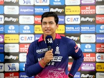 IPL 2026: Vaibhav Sooryavanshis Epic "<i>Puri Duniya Bol Rahi Thi</i>" Remark After 15-Ball Fifty