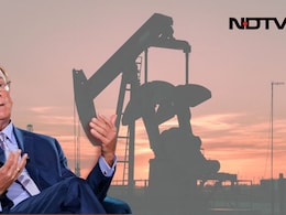 What Happens If Oil Hits $150? BlackRock CEO Warns Big Economic Fallout