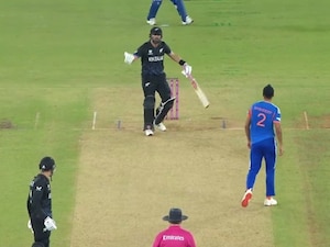 Arshdeep Throws Ball At NZ Batter, Results In Heated Spat. Suryakumar Does This