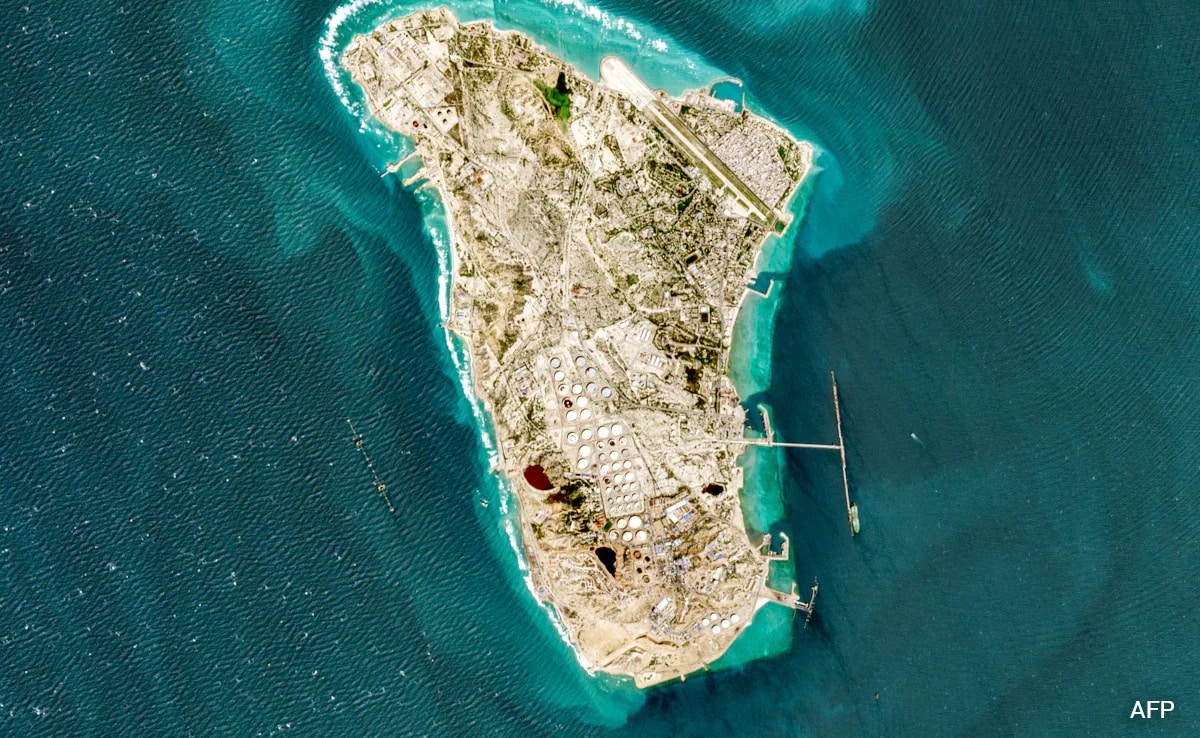 Trump Says US Bombed Iran's Kharg Island, Threatens Oil Infrastructure