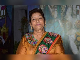 When Saroj Khan Spoke About Importance Of Item Songs:<i> 'Aap Achaar Ke Bina Khaana Khate Hain?'</i>