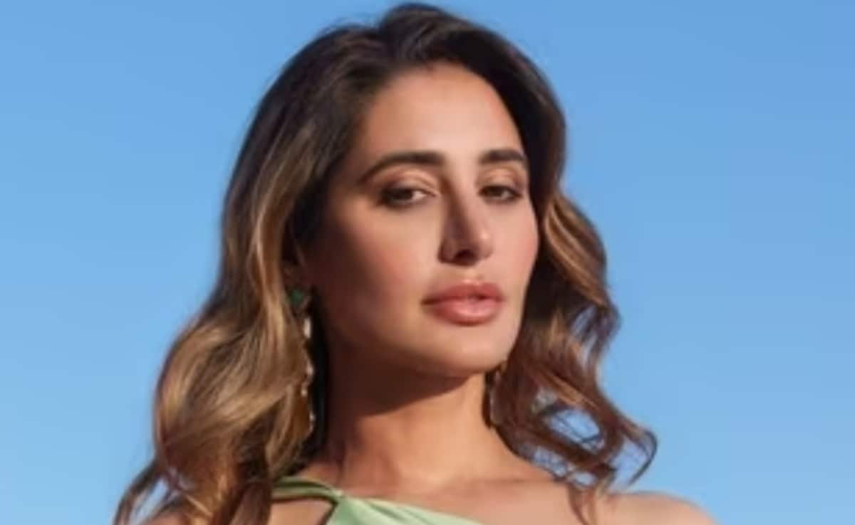 दुबई में मिसाइलों के धमाके और खतरे के सायरन से 'हाउसफुल' एक्ट्रेस की उड़ी नींद, बोलीं- पता नहीं आगे क्या होगा