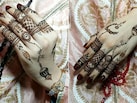 Eid Mehndi Designs 2026: ईद पर हाथों पर लगाएं ये खूबसूरत ट्रेंडी मेंहदी, इन ट्रिक्स की मदद से चढ़ेगा सुर्ख लाल