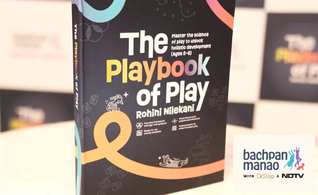 Watch: The Playbook With Blank Pages & A Powerful Message
