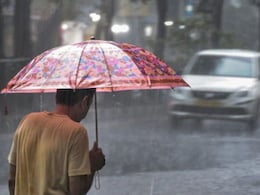 Rain Alert: दिल्ली में दो दिन बारिश का येलो अलर्ट, UP-बिहार के साथ इन राज्यों में भी मौसम मारेगा पलटी, IMD अपडेट