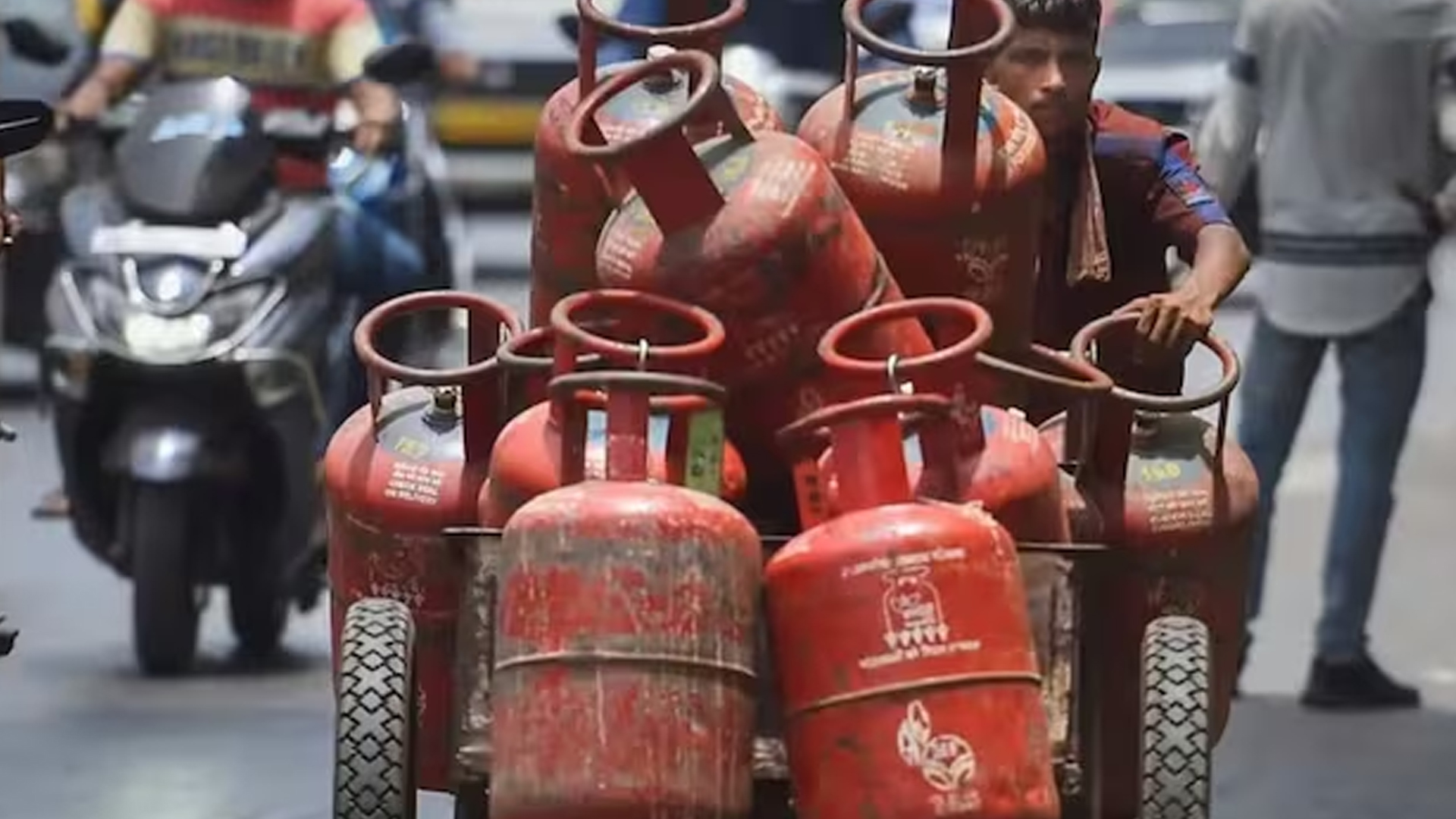 Government Hikes Commercial LPG Allocation To Ease Supply Stress