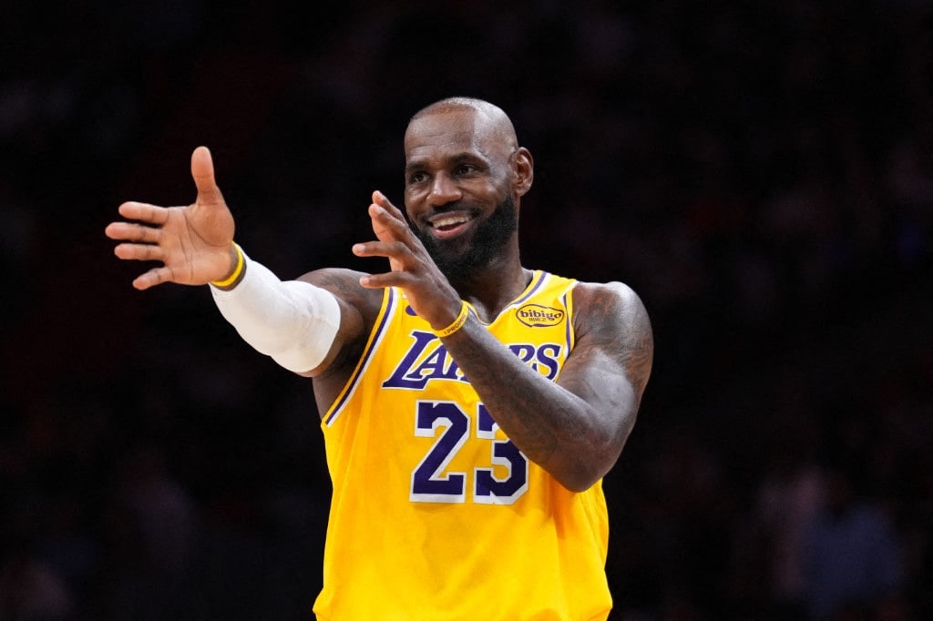LeBron James Ready To Take Minimum Deal To Join Championship Contender