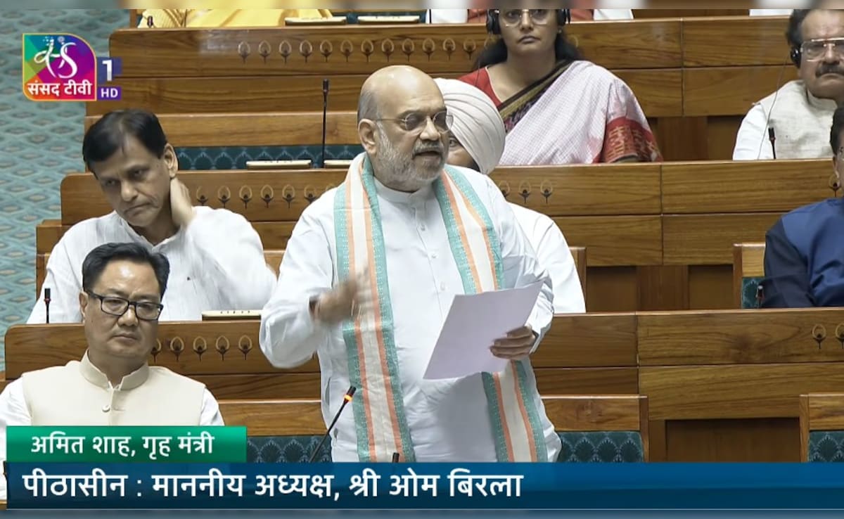 LIVE: अन्याय किसी के साथ भी हो सकता पर हथियार उठाना कितना सही...नक्सलवाद पर चर्चा में गृह मंत्री अमित शाह