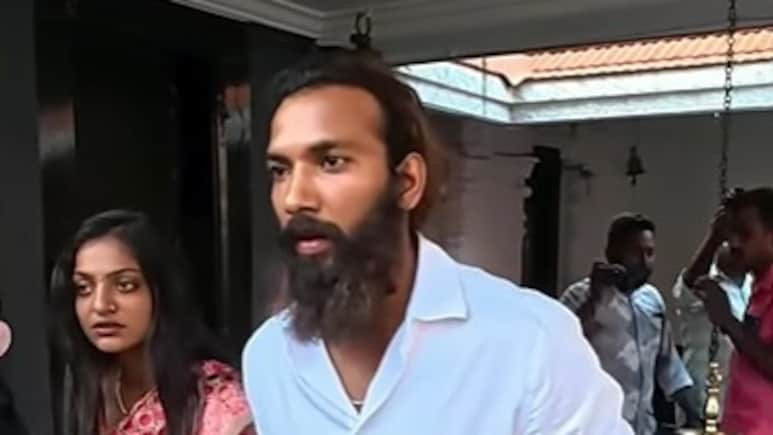 द केरल स्टोरी पार्ट-3 आ गया है... महाकुंभ की मोनालिसा पर इस एक्ट्रेस ने कसा तंज, बोलीं- बिना परिवार की सहमति के शादी की