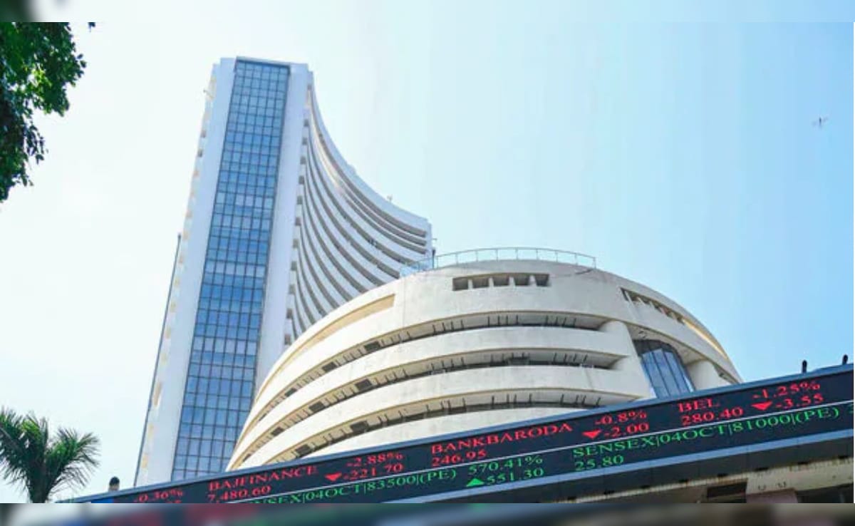 हफ्ते के आखिरी दिन बाजार धड़ाम, सेंसेक्स 1600 तो निफ्टी 450 अंक से ज्यादा गिरा, निवेशकों के करोड़ों स्वाहा