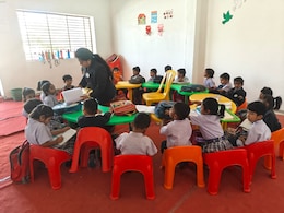 बुरहानपुर के निजी स्कूल संचालिका की अनूठी पहल, पिता के साये से वंचित बच्चों को नर्सरी से 8वीं तक मिलेगी मुफ्त शिक्षा