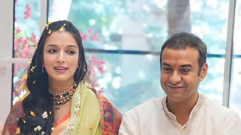 50 की उम्र में 'गजनी' के प्रोड्यूसर बने पिता, &nbsp;मधु मंटेना ने जताया भगवान कृष्ण का आभार&nbsp;