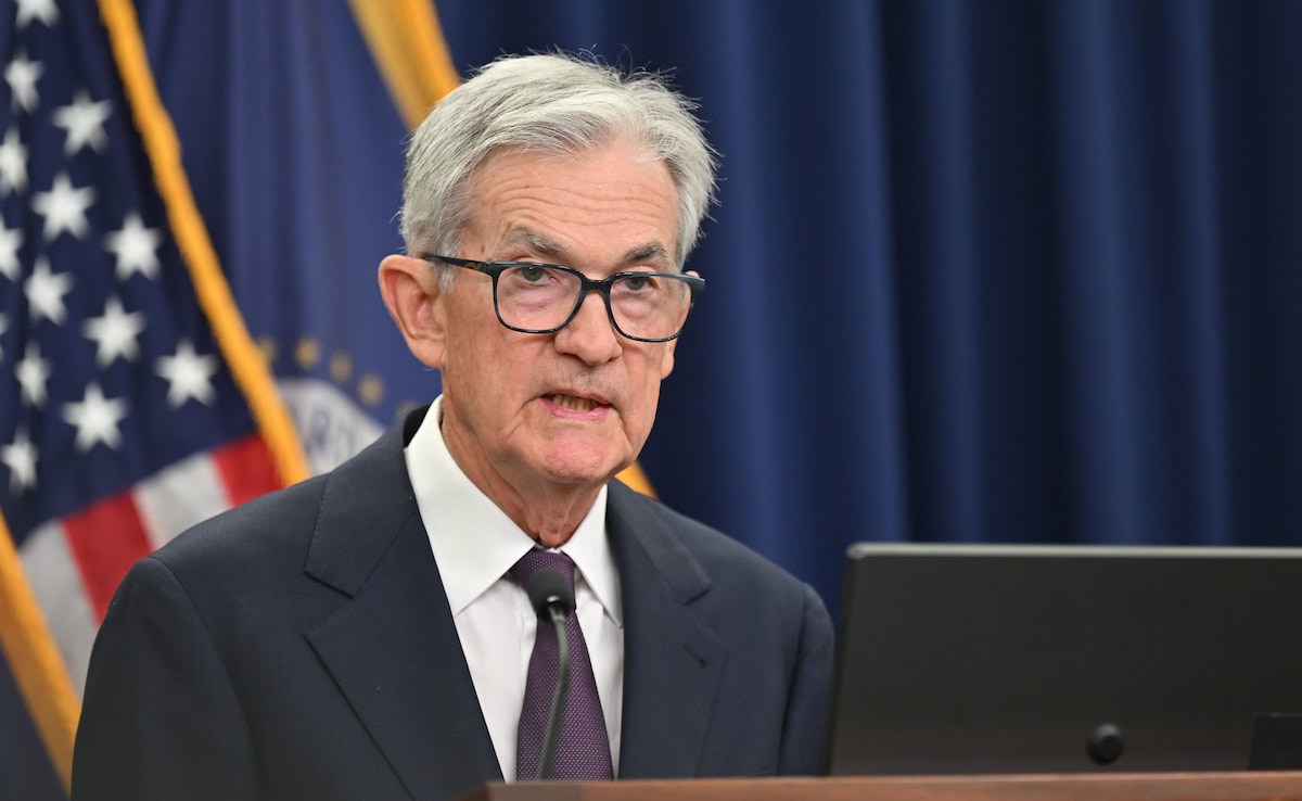 US फेड ने ब्याज दरों में नहीं किया कोई बदलाव, तेल की कीमतों और मिडिल ईस्ट तनाव ने बढ़ाई चिंता, आगे रेट कट होगा या नहीं?