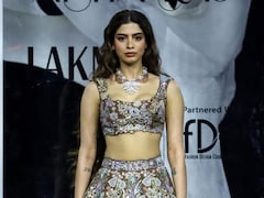 Khushi Kapoor Stuns In Aisha Rao Lehenga And Diamond-Sapphire Necklace At Lakme Fashion Week
