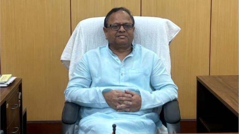 क्या चुनाव नहीं लड़ पाएंगे ममता के मंत्री गुलाम रब्बानी? SIR की सप्लीमेंट्री लिस्ट में भी नहीं आया नाम