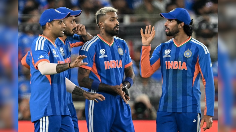 T20 World Cup: अक्षर पटेल को ड्रॉप करने पर जमकर हुआ था बवाल, अब सूर्यकुमार यादव ने तोड़ी चुप्पी, बोले- 'मुझे अफ़सोस है..'