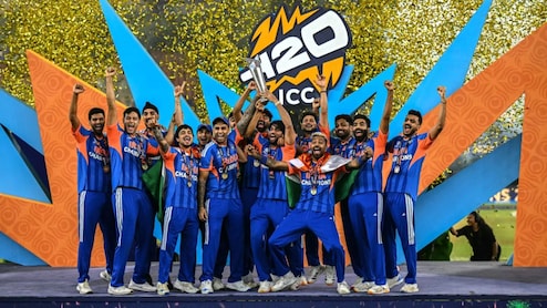 T20 WC 2026: BCCI चा खजिना उघडला! 131 कोटींच्या बक्षीसाची अशी होणार विभागणी; कुणाला किती मिळणार? वाचा सविस्तर