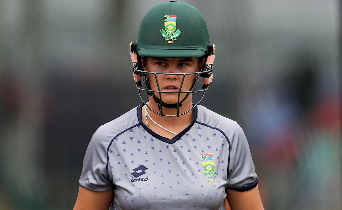 Debutant Kayla Reynekes Last-Ball 6 Seals Win For South Africa Against New Zealand In 1st WODI