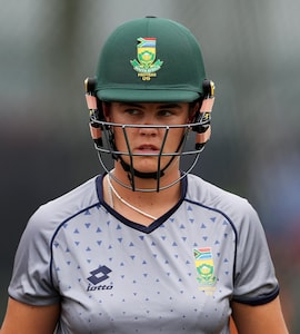 Debutant Kayla Reynekes Last-Ball 6 Seals Win For South Africa Against New Zealand In 1st WODI