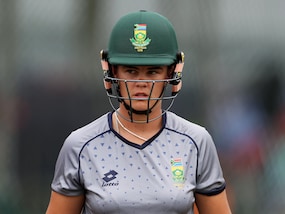 Debutant Kayla Reynekes Last-Ball 6 Seals Win For South Africa Against New Zealand In 1st WODI