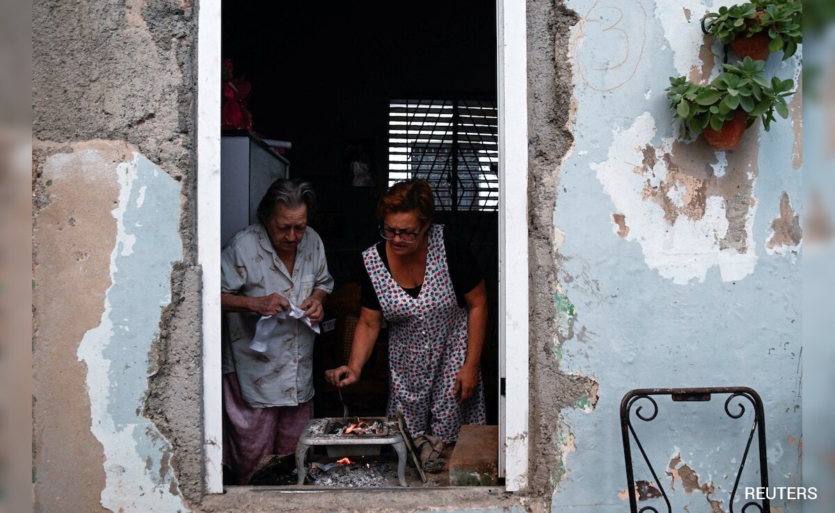 Cuba Goes Dark: Satellite Images Reveal Power System Buckling Under Oil Shortages