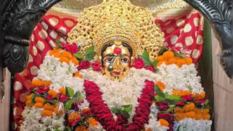 Chaitra Navratri 2026: मां भगवती को अति प्रिय ये लाल फल, सेहत के लिए भी है वरदान