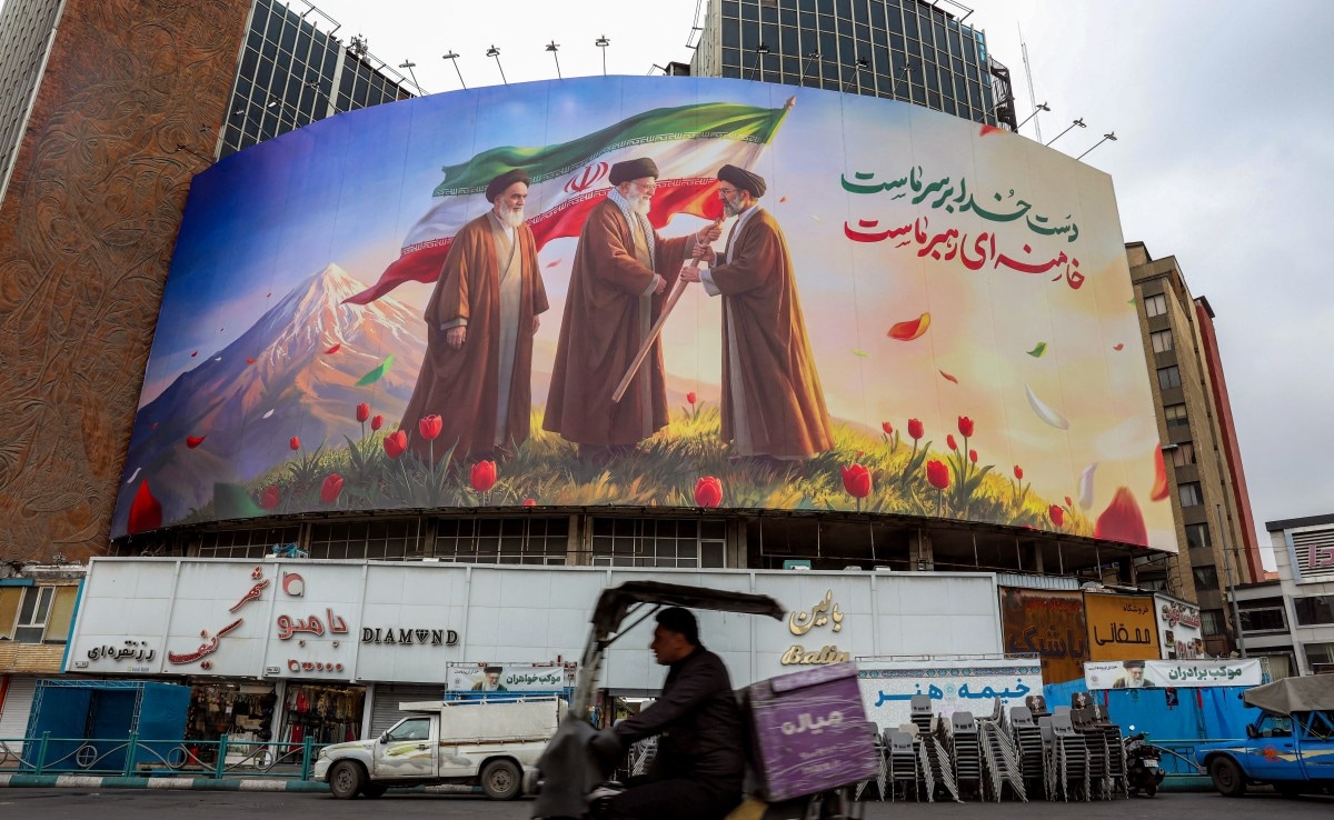 इजरायल का ऐलान-ईरान के नेताओं के सिर करेंगे कलम, और तेज होगा हमला