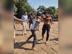 Pre-Wedding Shoot At Temple Turns Violent: Photographers Allegedly Wore Shoes