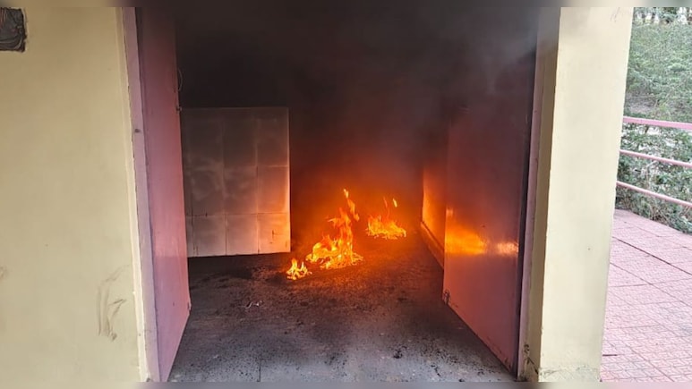 आपके घर में लगा है AC तो हो जाएं सावधान! हो सकता है ब्&zwj;लास्&zwj;ट&nbsp;