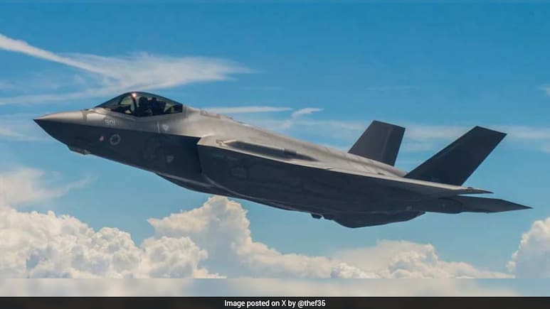 Video: Moment Israeli F-35 Shot Down Iranian YAK-130