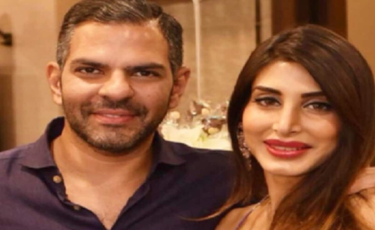 संजय कपूर की तीसरी पत्नी प्रिया कपूर ने ननद पर लगाए बदनाम करने के आरोप, मानहानि मामले में अब 18 दिन बाद सुनवाई