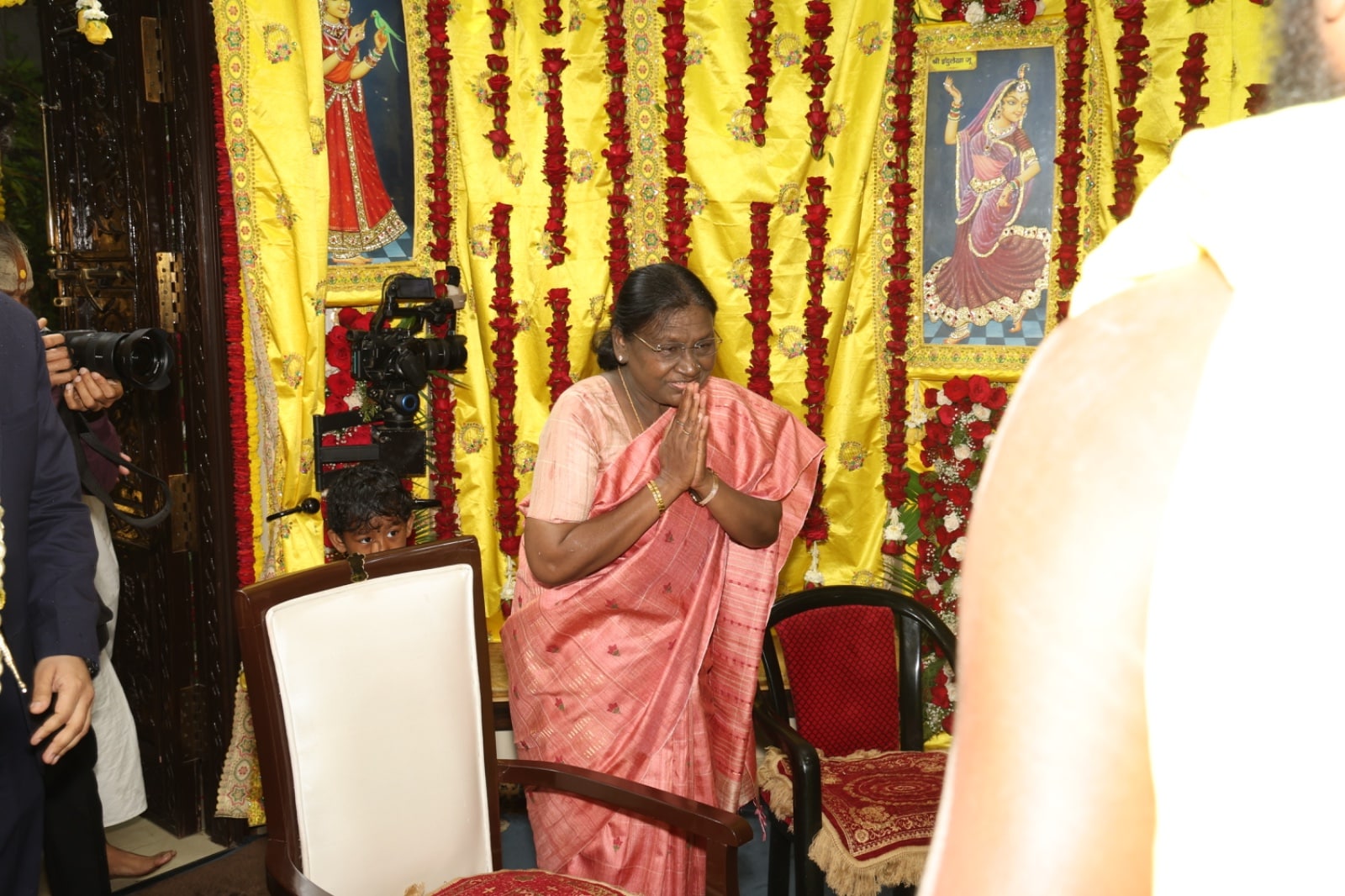 President Droupadi Murmu vrindavan visit