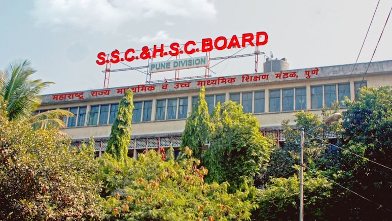 Pune News : धक्कादायक! दहावीचा गणिताचा पेपर फुटल्याने खळबळ; विद्यार्थ्यांवर पुन्हा परीक्षेची टांगती तलवार?