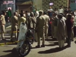 Man Killed, 10-Year-Old Shot In Leg After 3 Attackers Barge Into Delhi Home