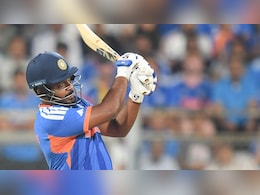 89 रन बनाते ही संजू सैमसन ने विराट कोहली के किस रिकॉर्ड की बराबरी कर ली?