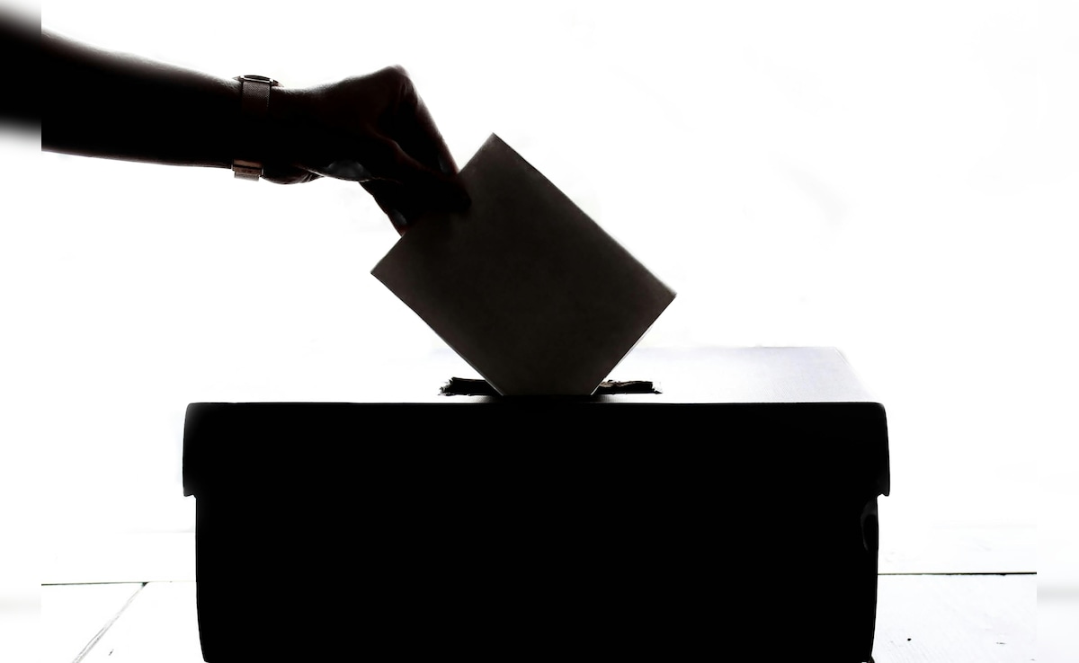 राज्यसभा चुनाव के बागियों का क्या होता है? जानें कब लागू होता है दल बदल कानून