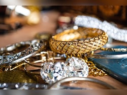 Gold, Silver Prices Drop Marginally: Check Rates In Your City Today