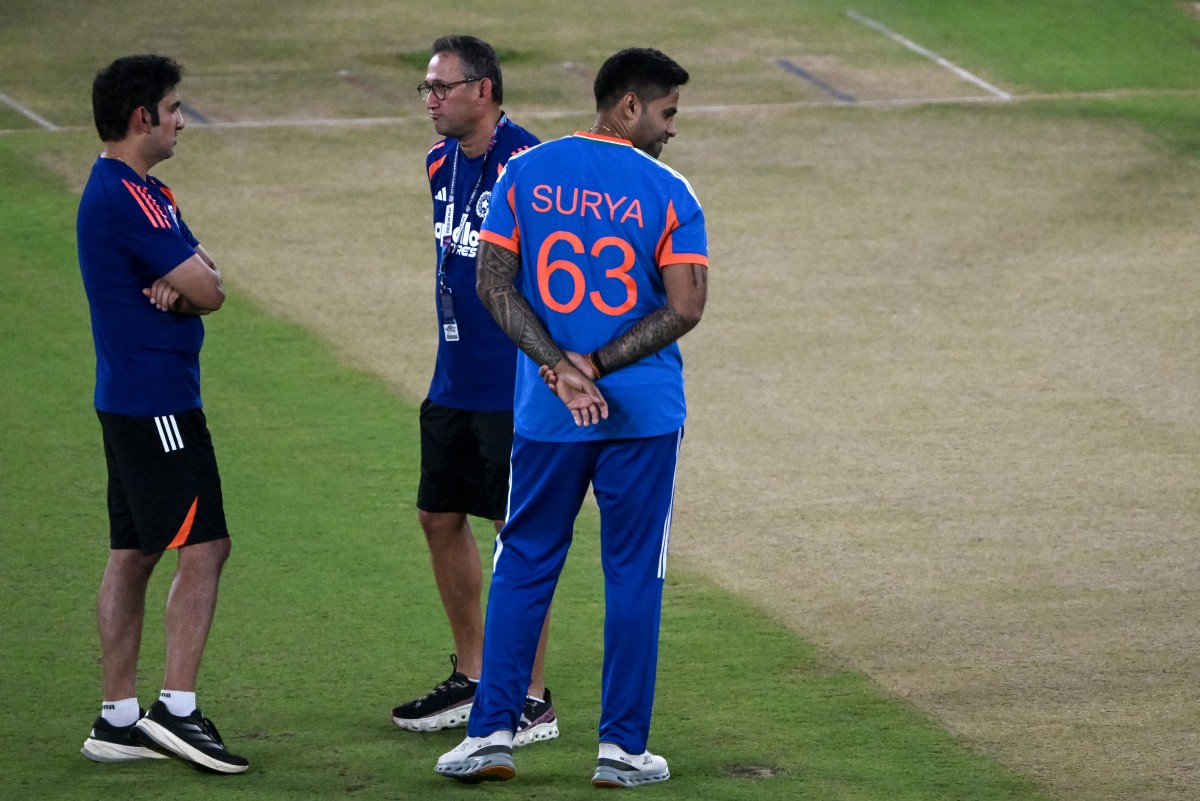 Ahmedabad Pitch T-0: Why India Would Be Vary Of Playing Chakravarthy