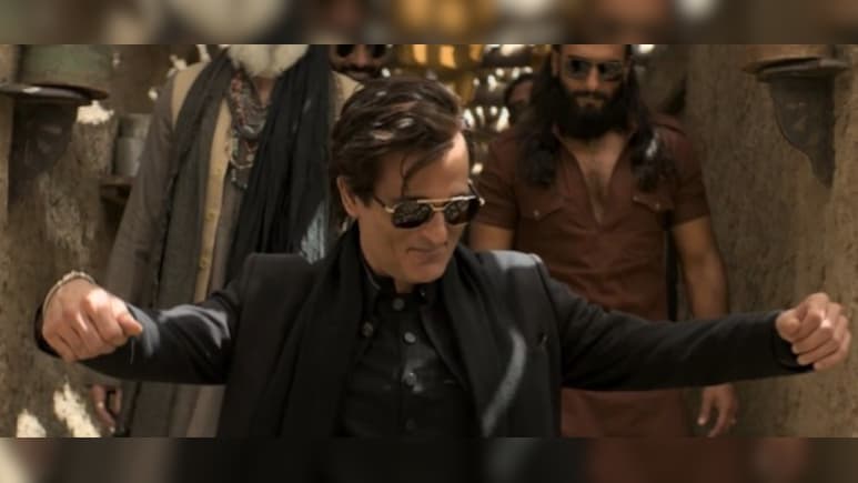 Akshaye Khanna Barely Comes To Mumbai. <i>Dhurandhar</i> Made Him Drive 100 km From Alibaug