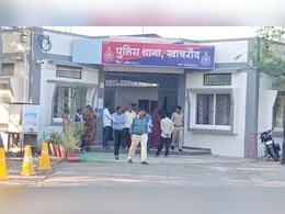 उज्जैन में पानी के टैंक में मिली बच्चे की लाश, पिता बोला- पत्नी के ASI से अवैध संबंध, हत्या का लगाया आरोप