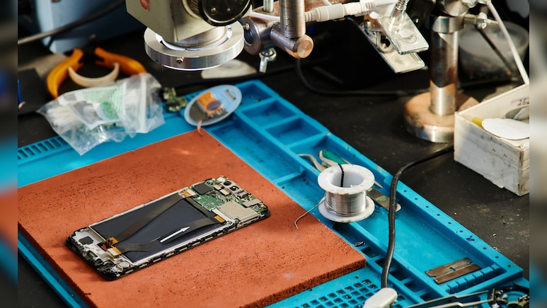 Dixon Tech, Kaynes Tech No Longer EMS Darlings? JPMorgan Has THIS Stock As Its Top Pick